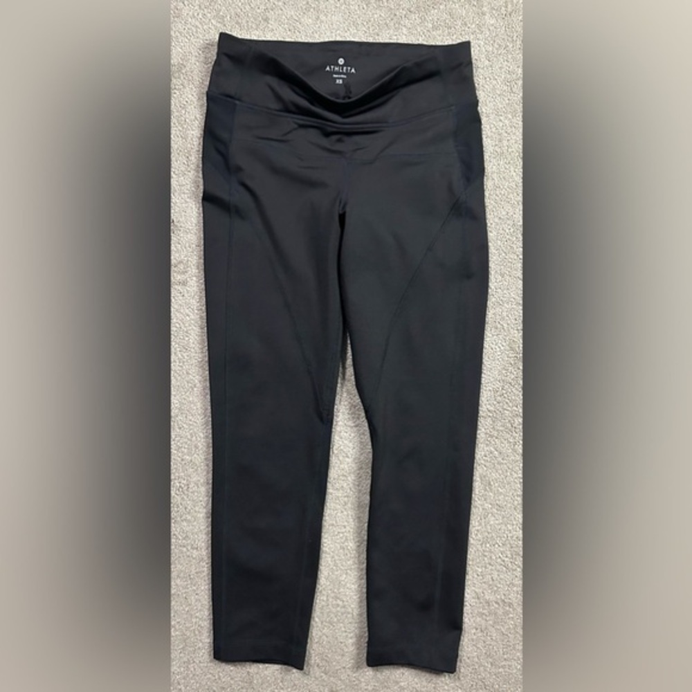 Athleta Women’s Black Leggings‎ with Stash pocket Size XS
